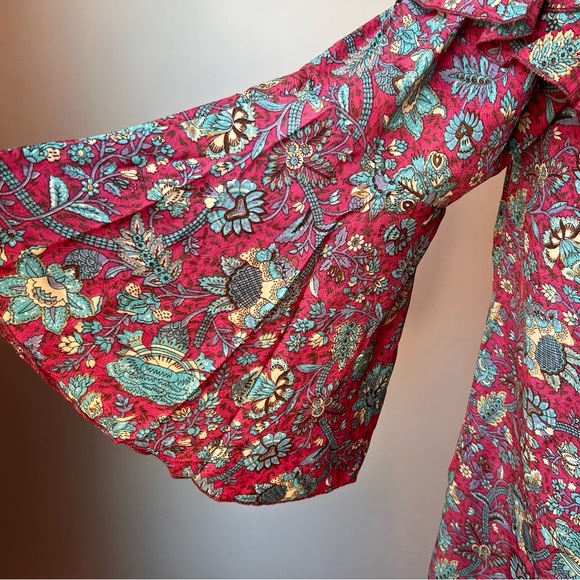 NWT EARTHBOUND Vibrant Floral Tunic - Picture 3 of 7